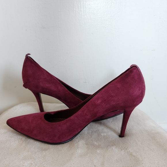 Coach Velvet Maroon Heels Pumps Point Closed Toe Stiletto 3.5" Heel Sz 8 DEFECTS - Picture 7 of 16